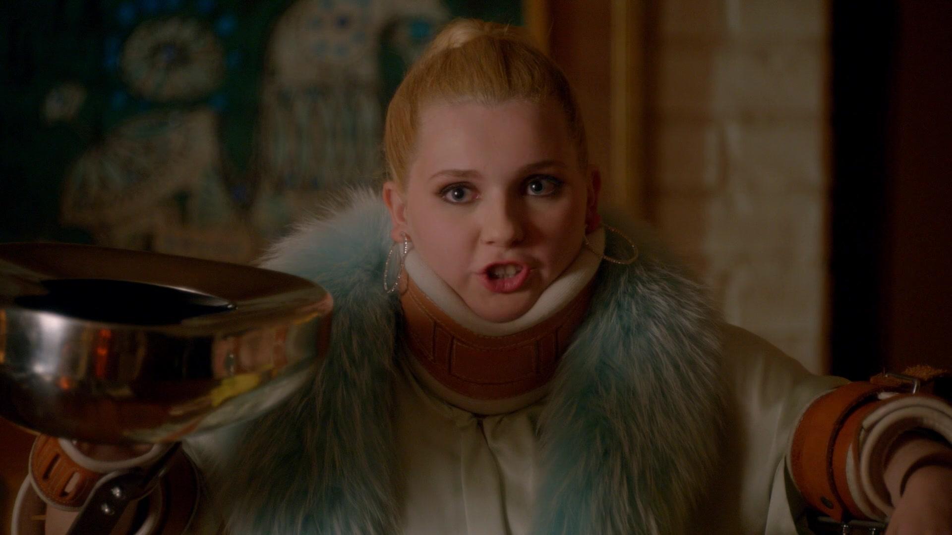Scream_Queens_2016_S02E05_1080p_2664.jpg