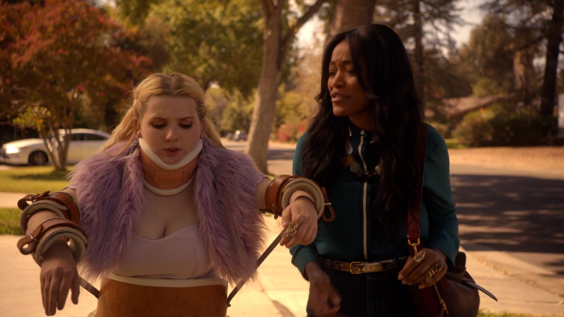 Scream_Queens_2016_S02E05_1080p_3603.jpg