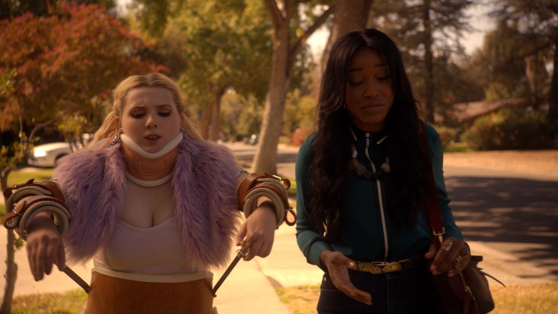Scream_Queens_2016_S02E05_1080p_3606.jpg