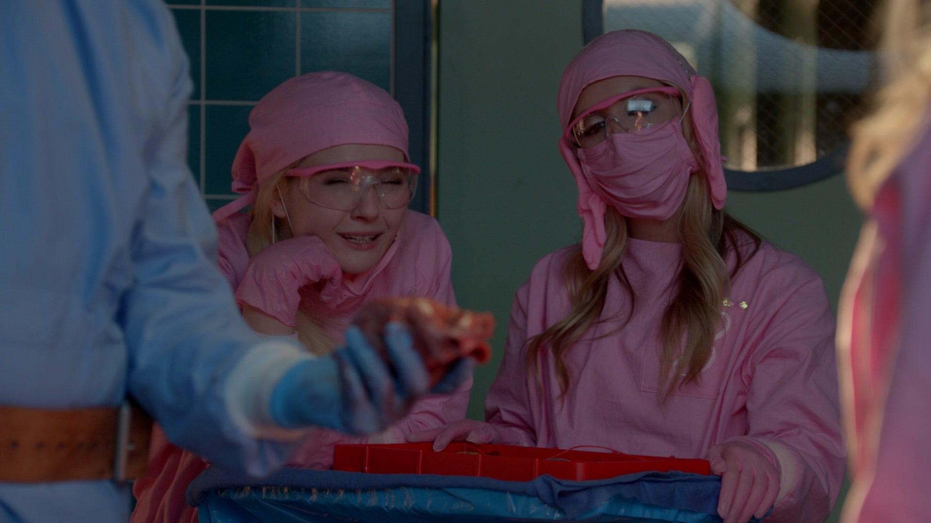 Scream_Queens_2016_S02E07_1080p_5249.jpg