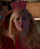 Scream_Queens_2016_S02E07_1080p_1649.jpg