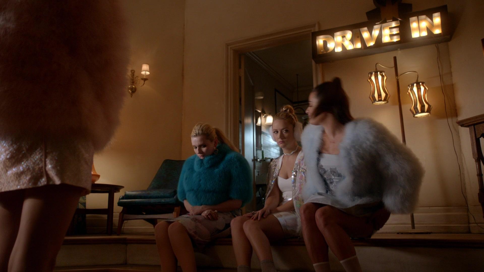 Scream_Queens_2016_S02E08_1080p_3565.jpg Scream_Queens_2016_S02E08_1080p_3565.jpg