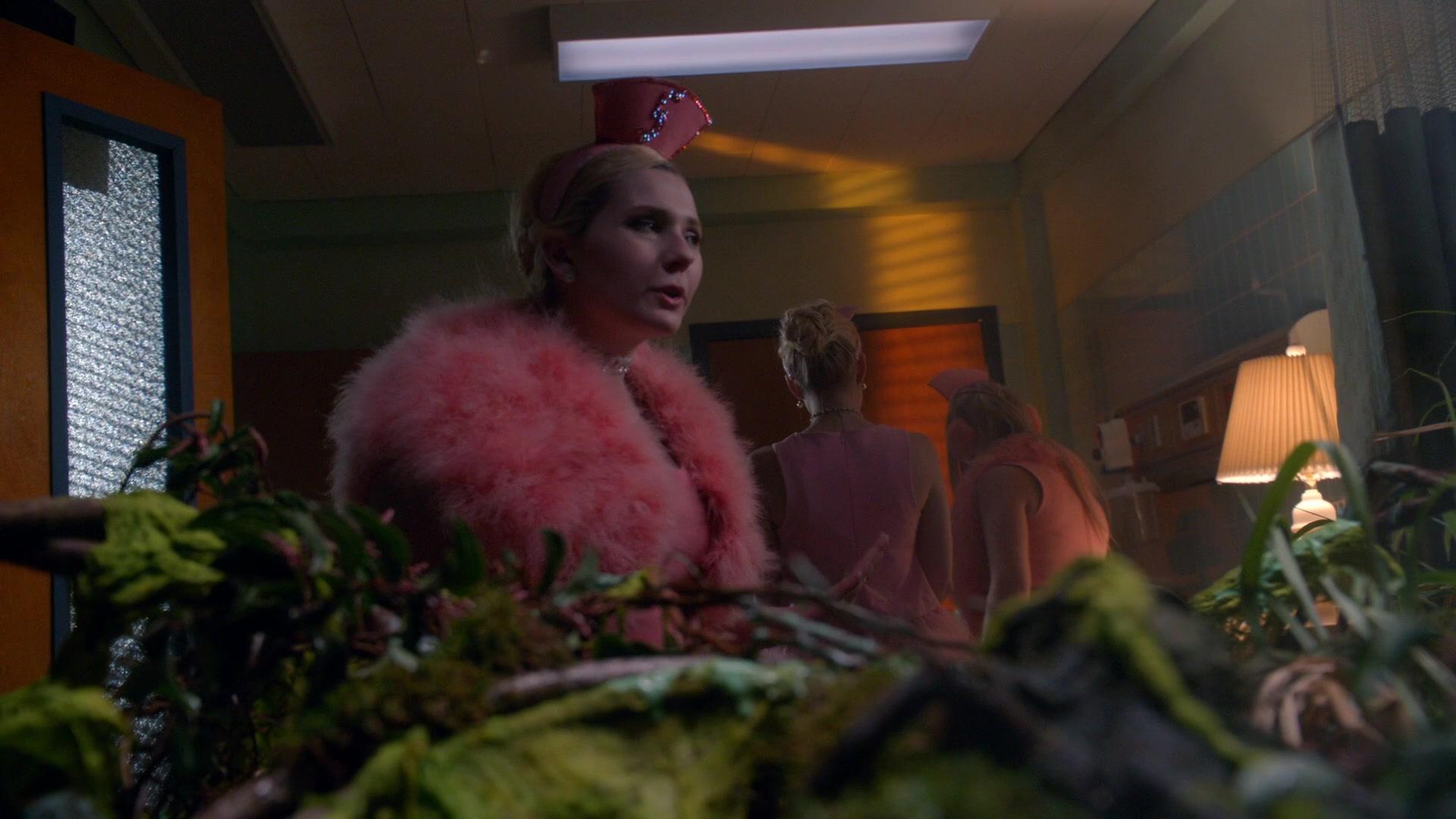 Scream_Queens_2016_S02E09_1080p_0160.jpg