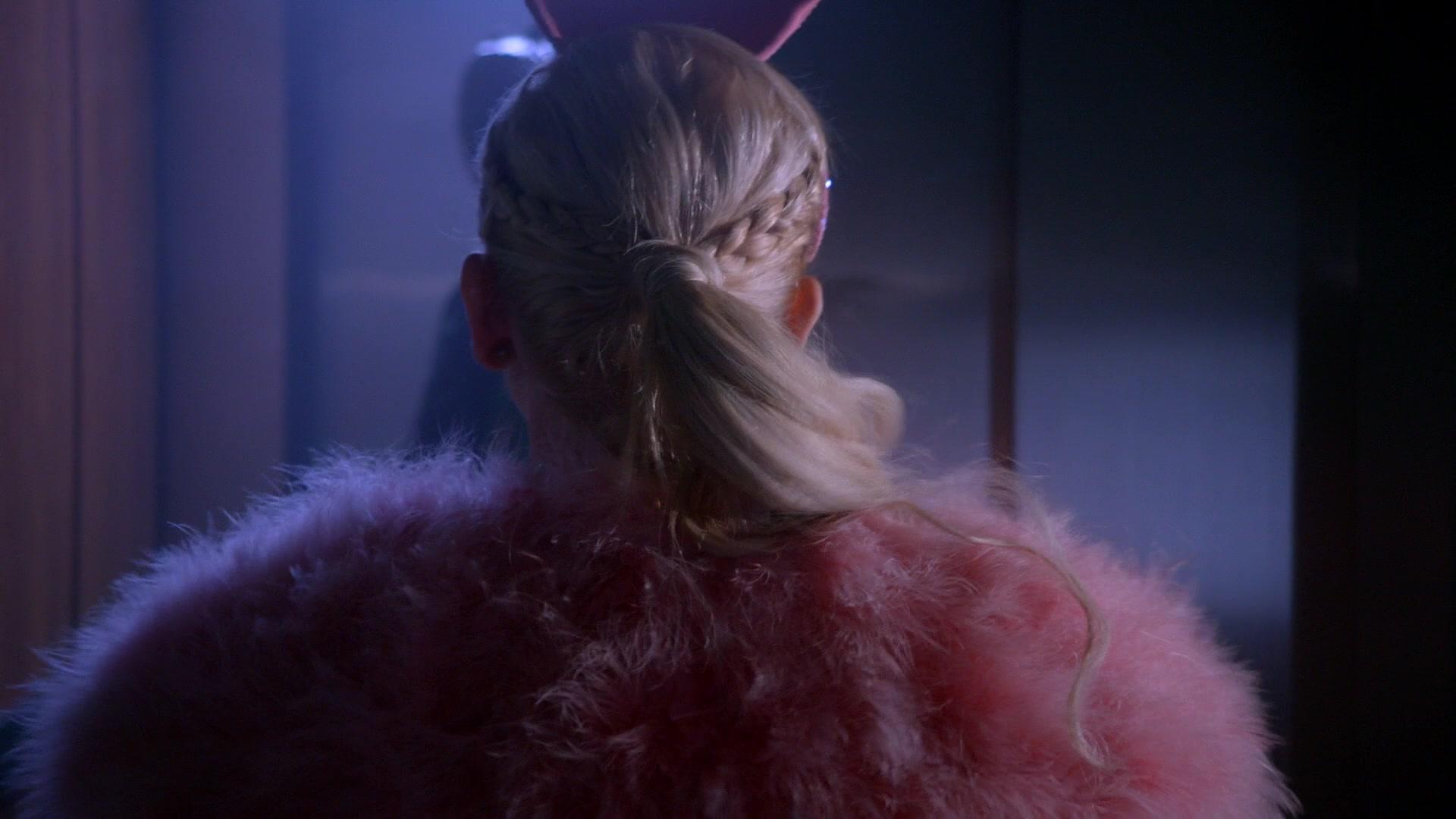 Scream_Queens_2016_S02E09_1080p_0260.jpg