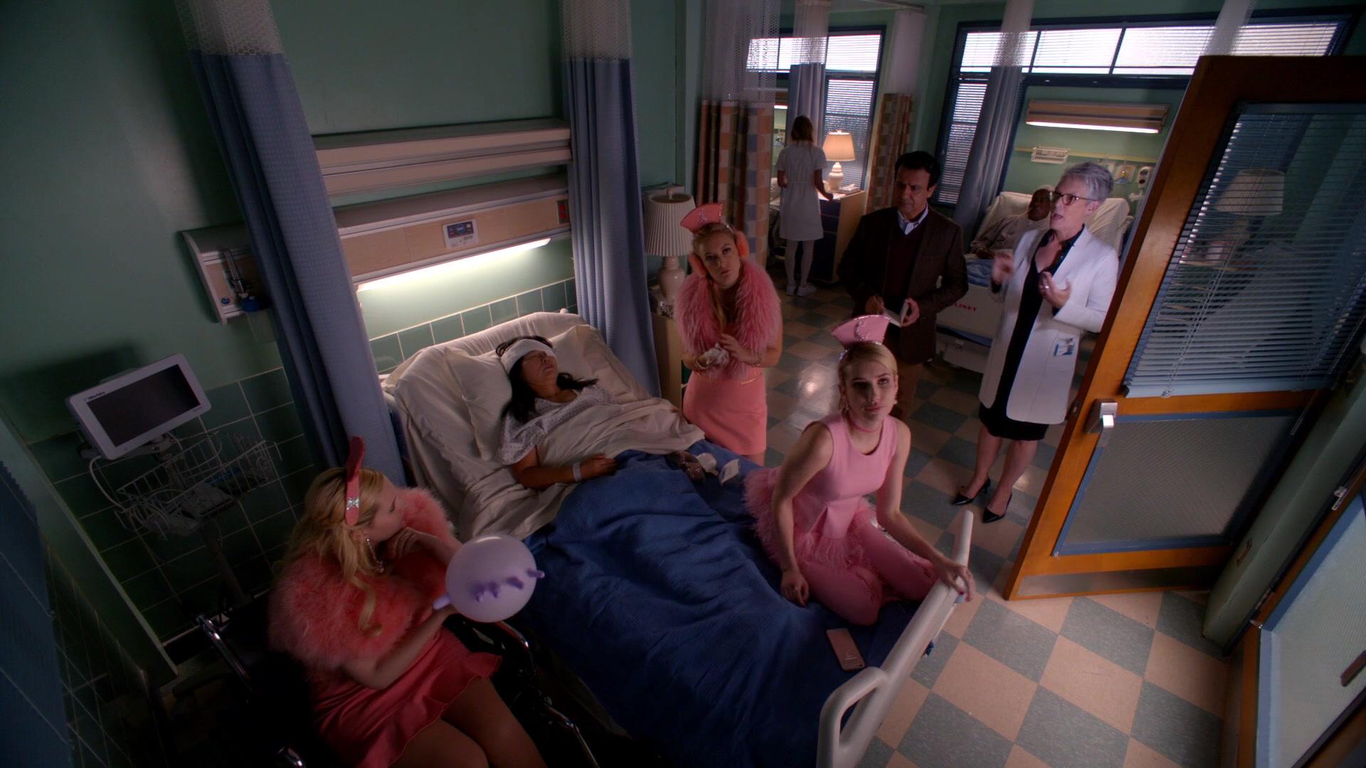 Scream_Queens_2016_S02E09_1080p_0813.jpg