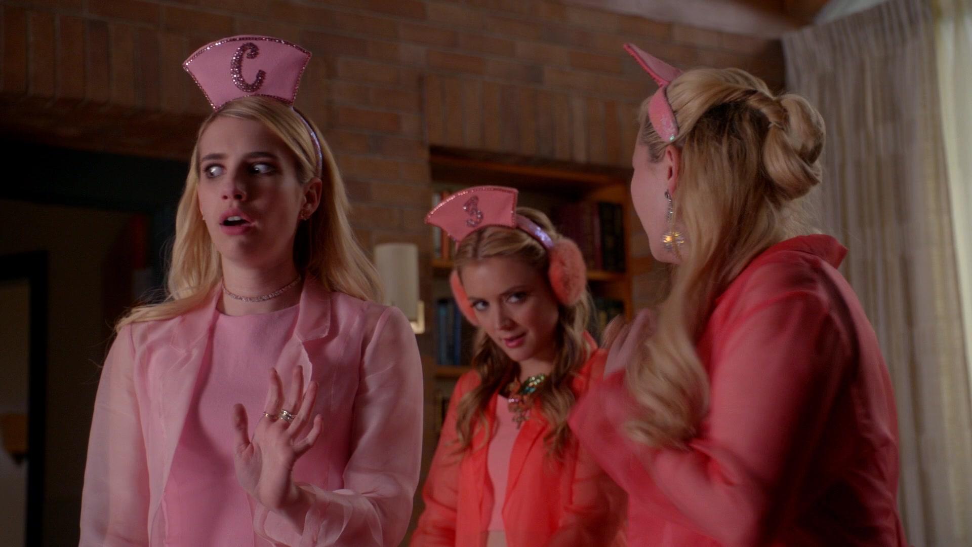 Scream_Queens_2016_S02E09_1080p_1232.jpg