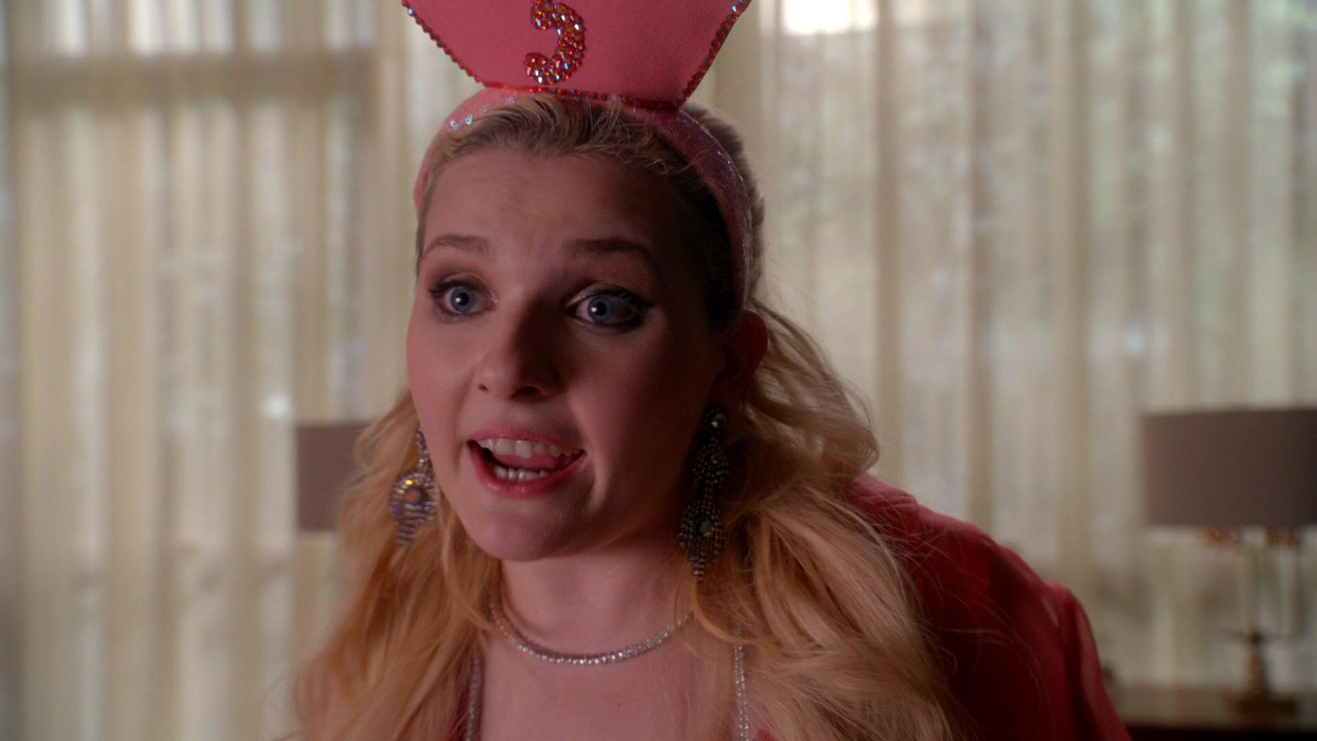 Scream_Queens_2016_S02E09_1080p_1357.jpg