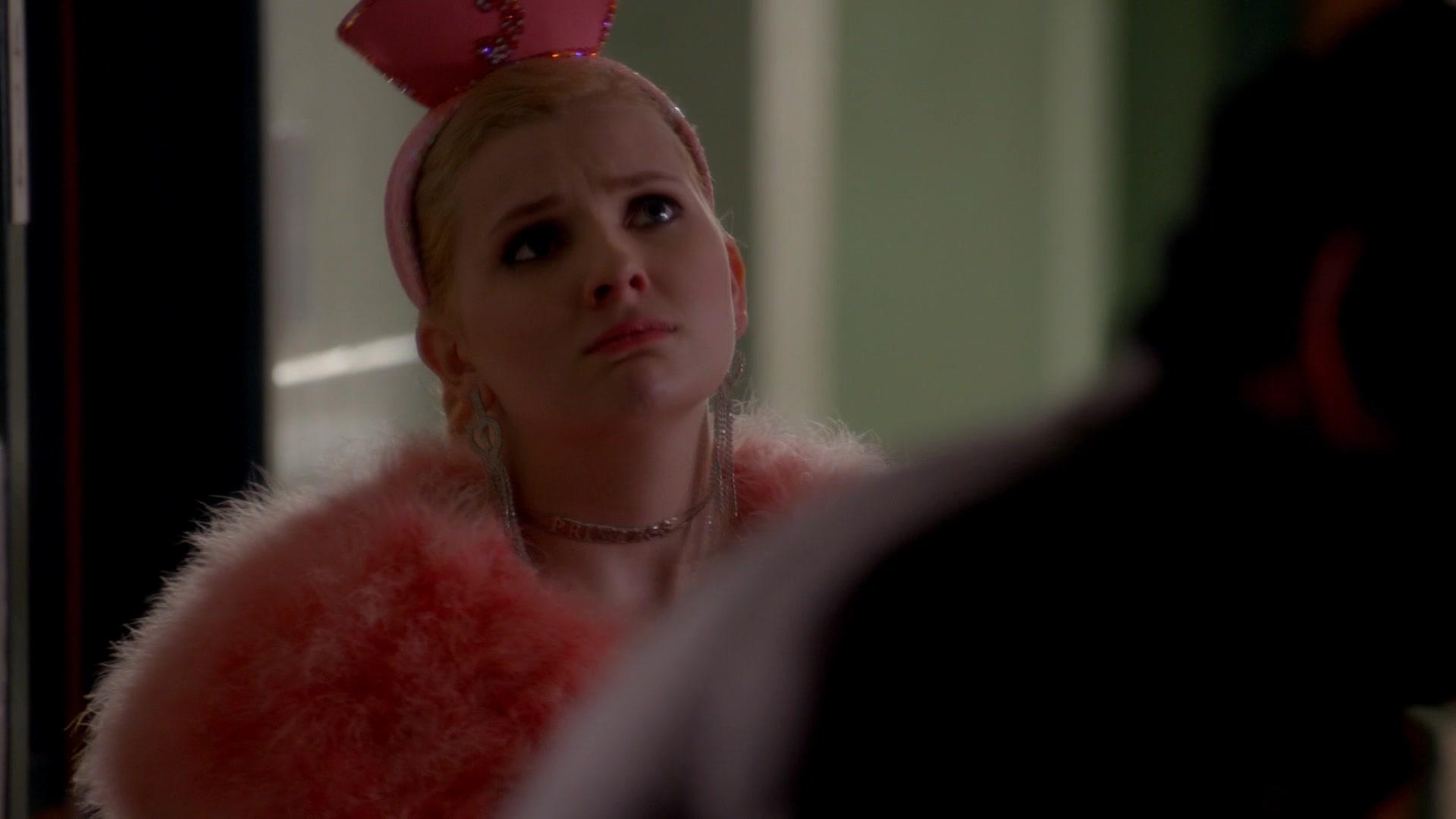 Scream_Queens_2016_S02E09_1080p_3199.jpg Scream_Queens_2016_S02E09_1080p_3199.jpg