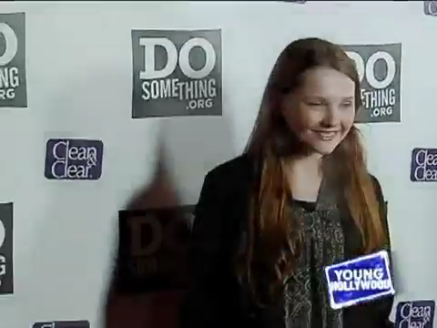 YoungHollywood-DoSomething-00003.png