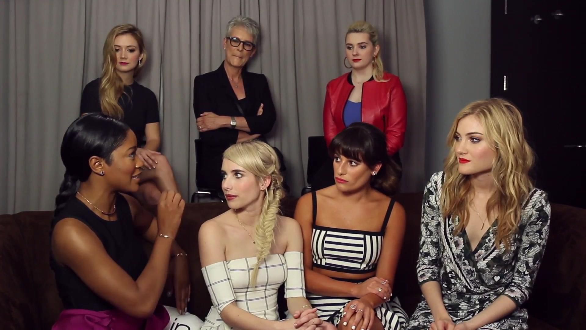 SQ_ComicCon15_TVLine_000177.jpg SQ_ComicCon15_TVLine_000177.jpg