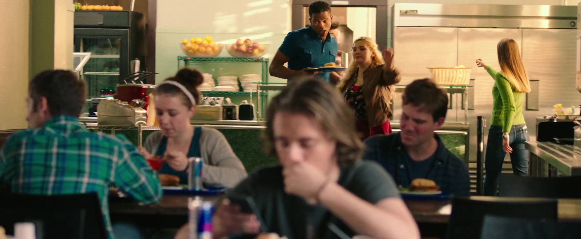 Freak_Show_2017_1080p_001238.jpg