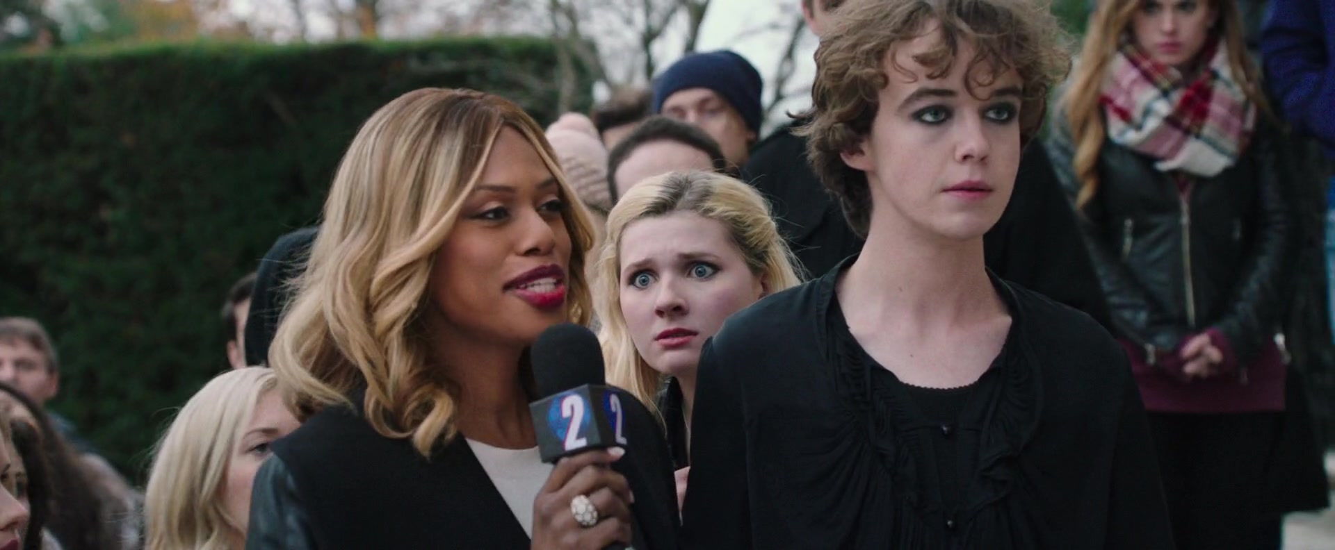 Freak_Show_2017_1080p_008072.jpg