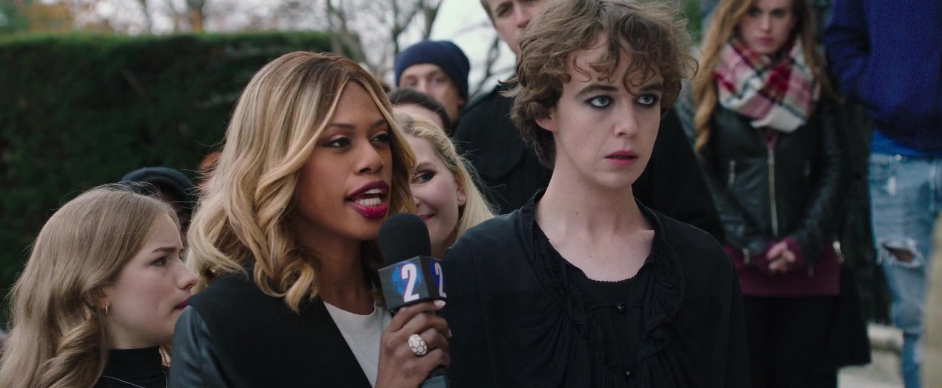 Freak_Show_2017_1080p_008080.jpg