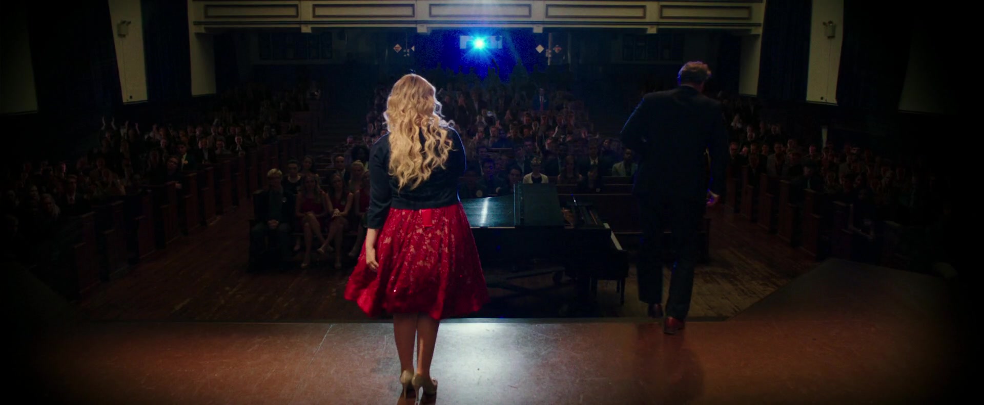 Freak_Show_2017_1080p_010551.jpg