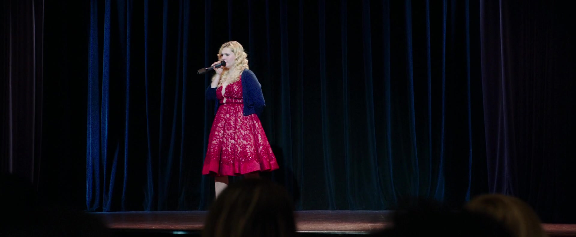 Freak_Show_2017_1080p_010609.jpg