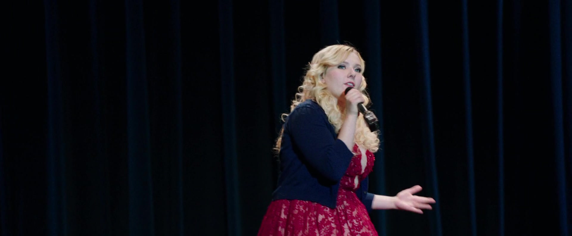 Freak_Show_2017_1080p_010650.jpg Freak_Show_2017_1080p_010650.jpg