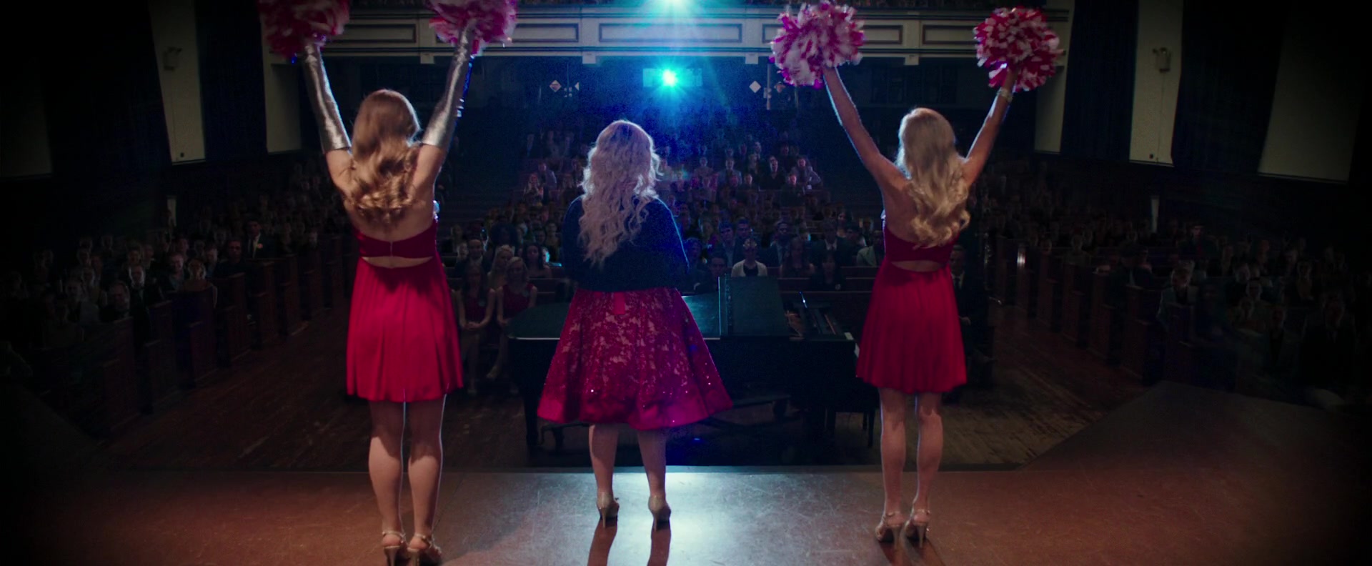 Freak_Show_2017_1080p_010754.jpg Freak_Show_2017_1080p_010754.jpg