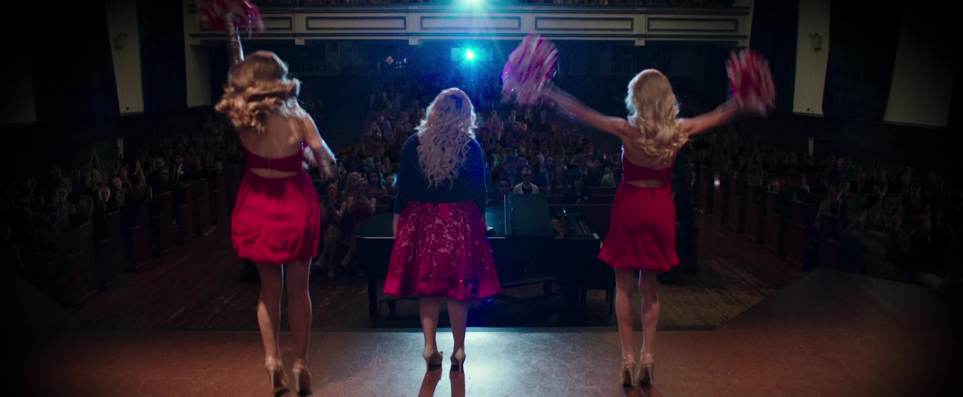 Freak_Show_2017_1080p_010758.jpg