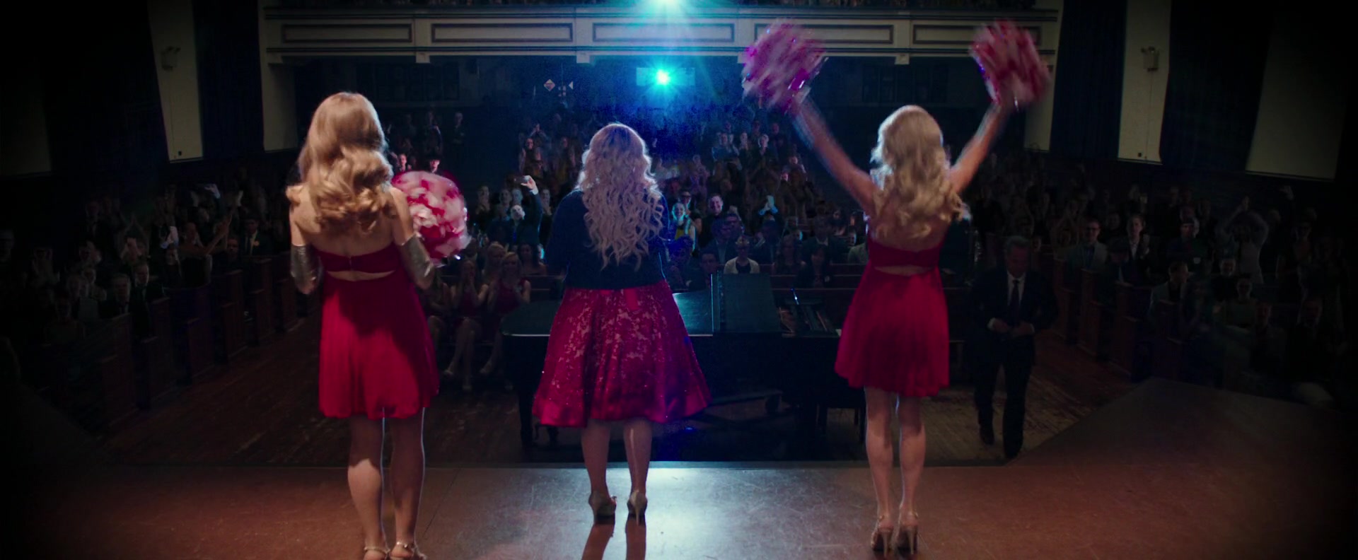 Freak_Show_2017_1080p_010765.jpg Freak_Show_2017_1080p_010765.jpg