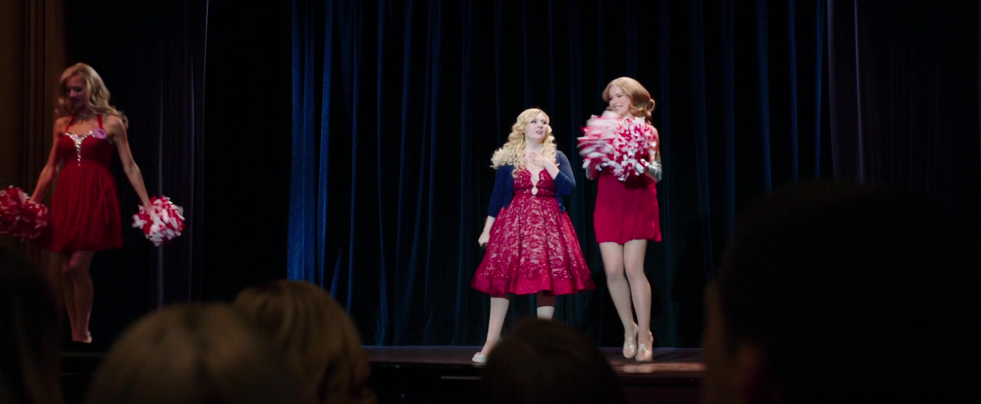 Freak_Show_2017_1080p_010771.jpg Freak_Show_2017_1080p_010771.jpg