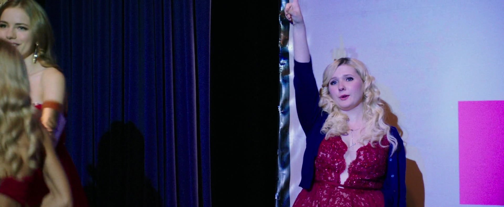 Freak_Show_2017_1080p_011429.jpg Freak_Show_2017_1080p_011429.jpg