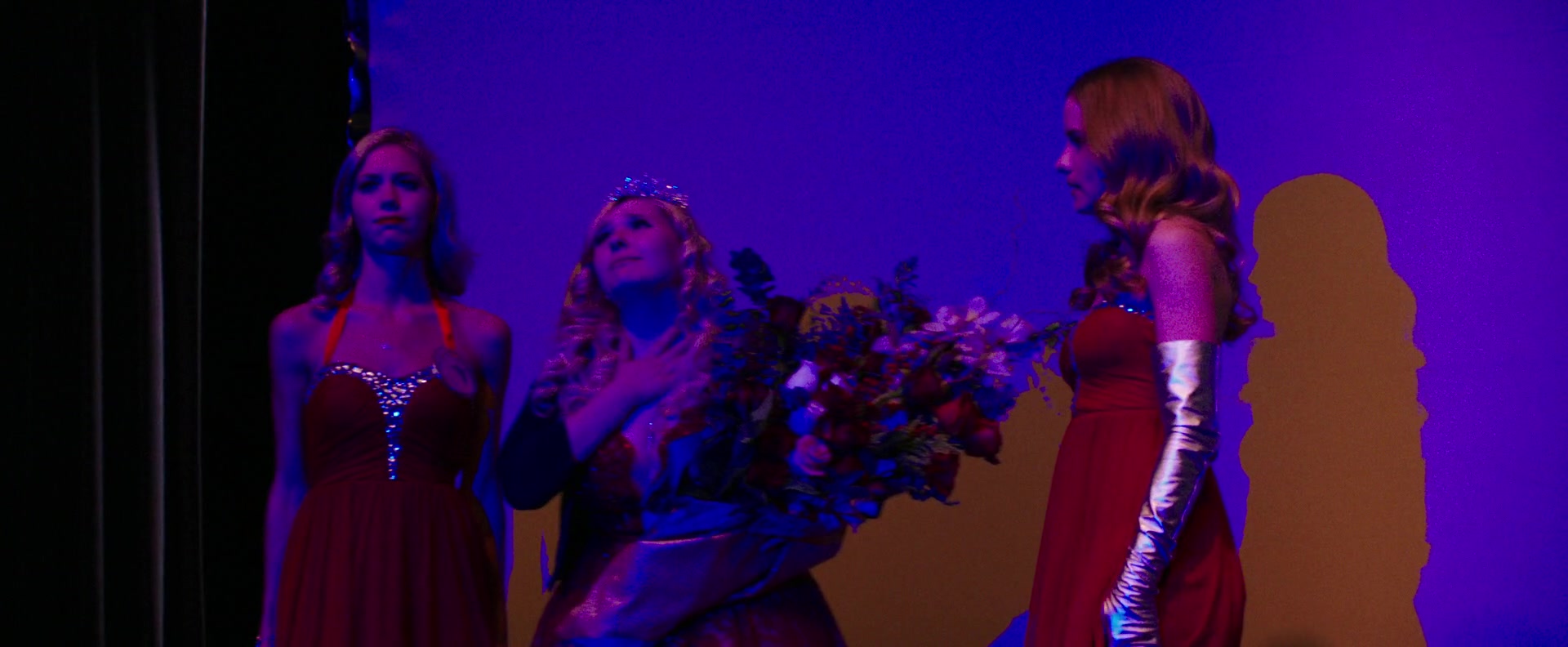 Freak_Show_2017_1080p_011511.jpg