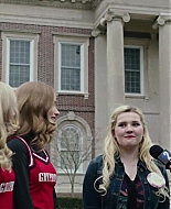 Freak_Show_2017_1080p_007891.jpg