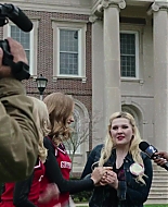 Freak_Show_2017_1080p_007895.jpg