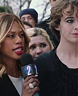 Freak_Show_2017_1080p_008090.jpg