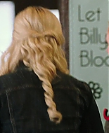 Freak_Show_2017_1080p_009171.jpg
