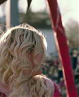 Freak_Show_2017_1080p_010028.jpg