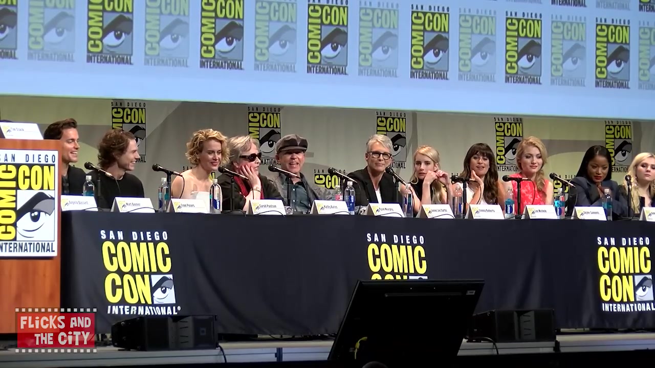 sq_ahs_panel_comiccon2015_002279.jpg sq_ahs_panel_comiccon2015_002279.jpg