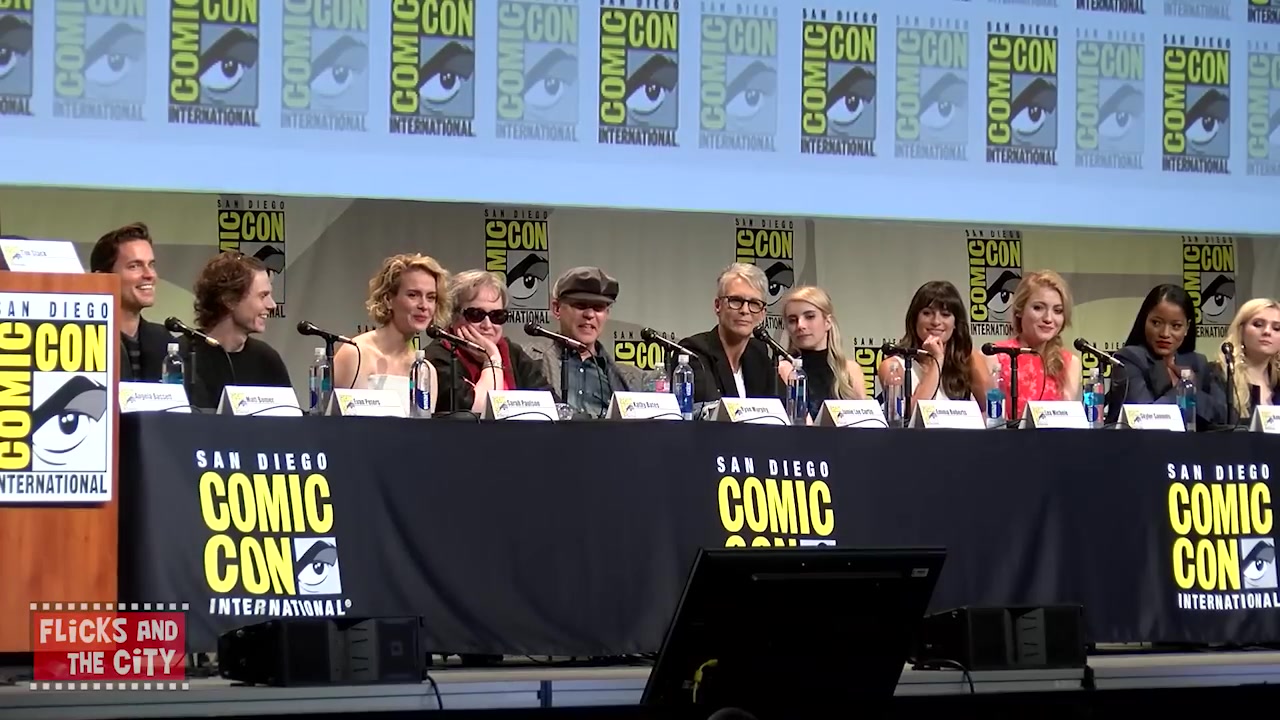 sq_ahs_panel_comiccon2015_002283.jpg sq_ahs_panel_comiccon2015_002283.jpg