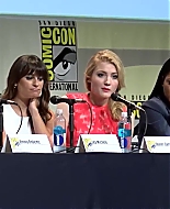 sq_ahs_panel_comiccon2015_002393.jpg