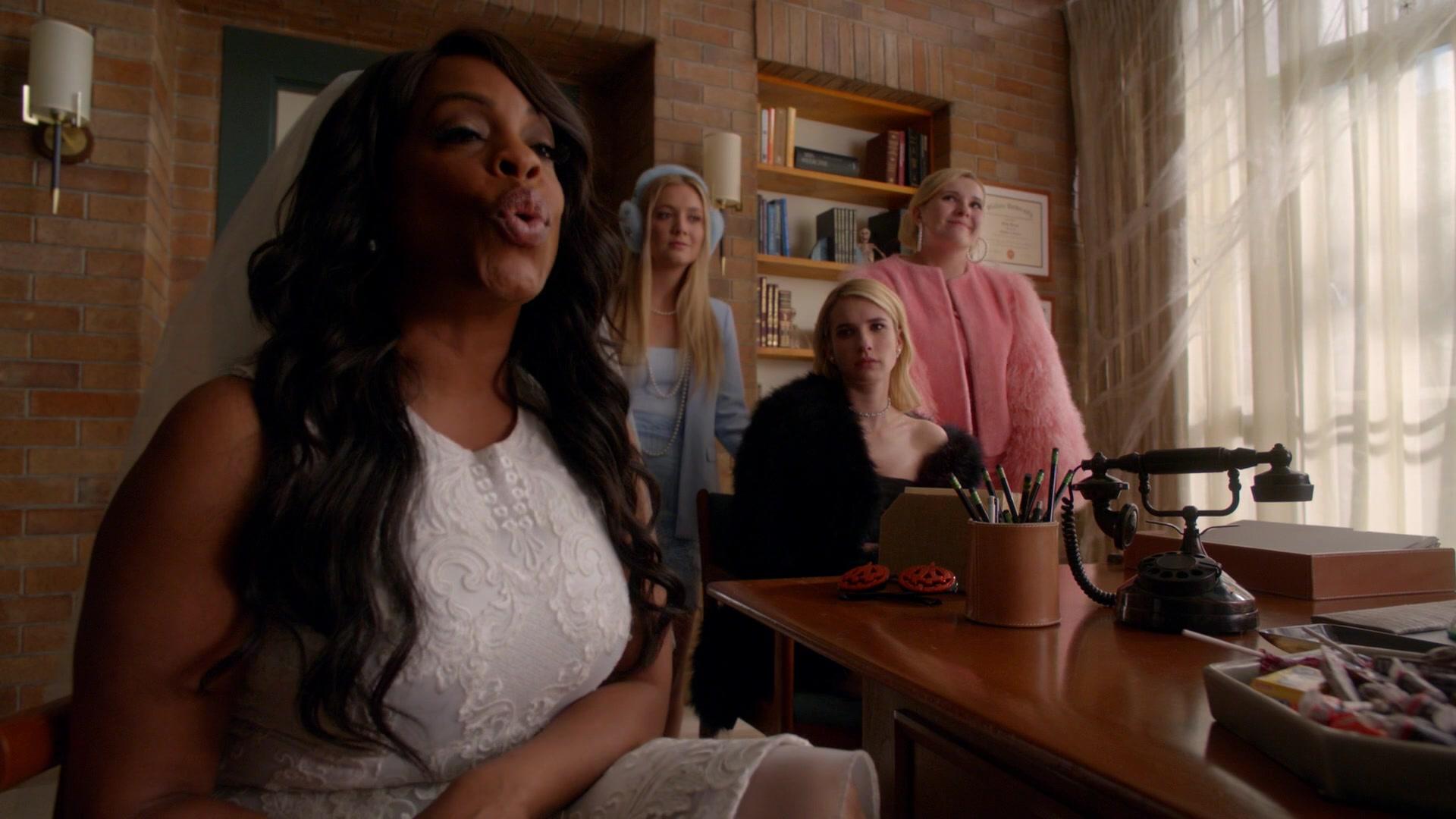 Scream_Queens_2015_S02E04_1080p_1216.jpg